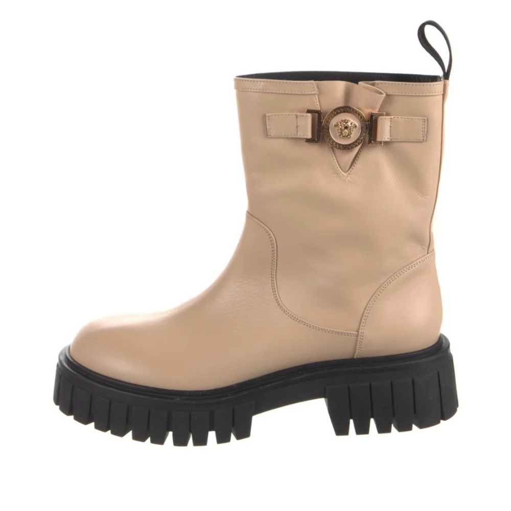 BRAND NEW STUNNING Versace Leather Boots size 41 (10)